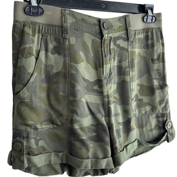 Knox Rose Shorts Camouflage Camo  Shorts Women’s Size Small Rayon Lightweight - Picture 2 of 11